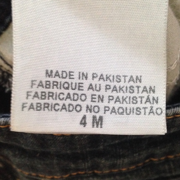 Levi's Jeans - Picture 3 of 4